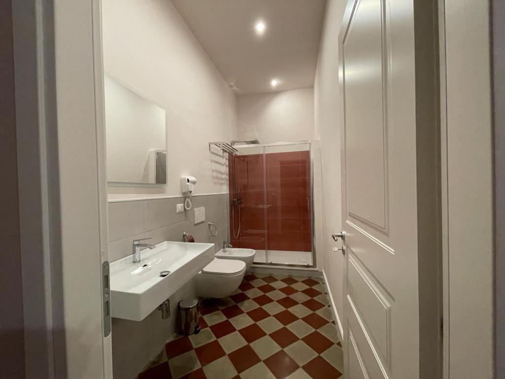 Romeo Luxury * Catania